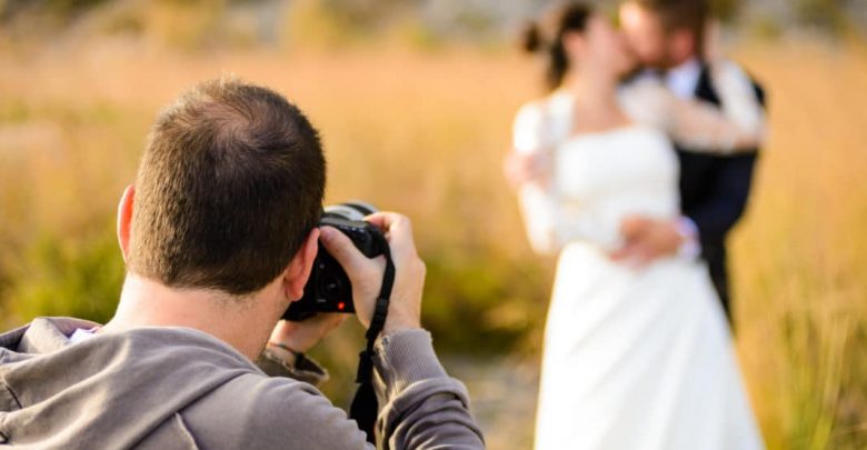 Hire Expert Photographers To Capture Your Wedding Event