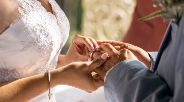 Something Old Is Totally New Again: Wedding Templates to Capture Your Trendy But Old-Fashioned Wedding